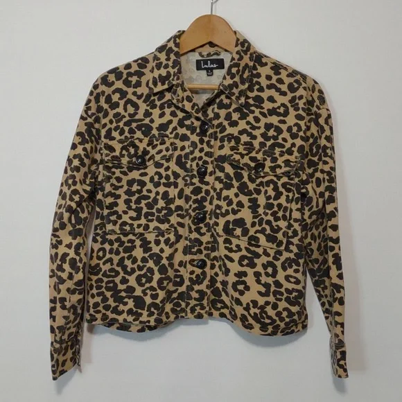 Lulus Fashionably Fierce Beige Leopard Print Denim Jean Jacket Size Small - Picture 7 of 10
